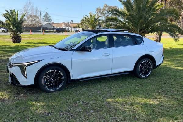 2025 Kia K4